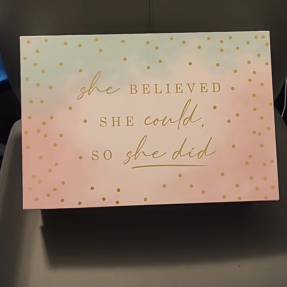 💕NEW Storage Box💕SHE BELIEVED SHE COULD, SO SHE DID💕